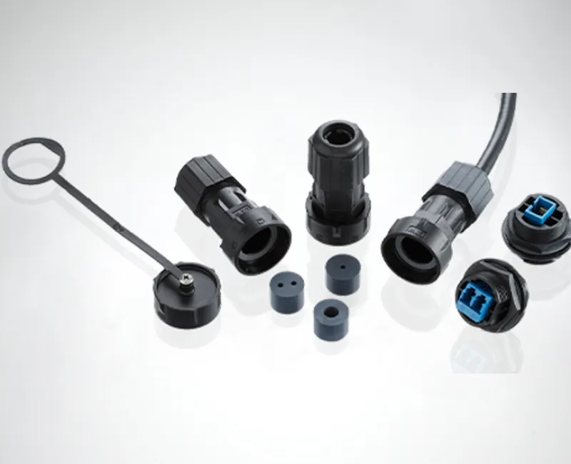 Fiber Optic 連接器